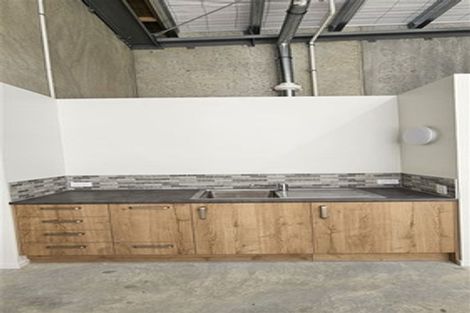 Photo of property in 29 Kairua Road, Kairua, Tauranga, 3175