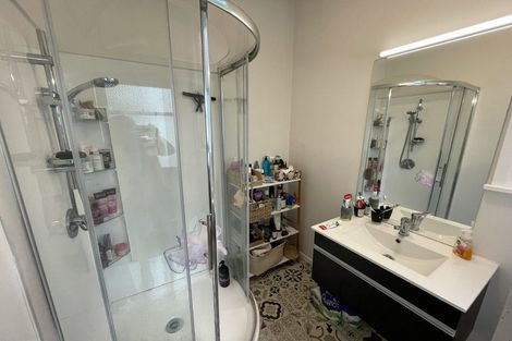 Photo of property in 16a Clifton Terrace, Kelburn, Wellington, 6012