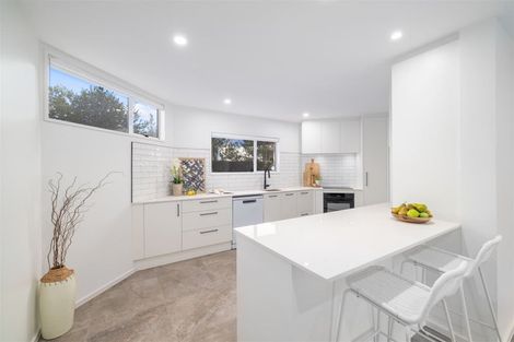 Photo of property in 2/212 Springfield Road, St Albans, Christchurch, 8014