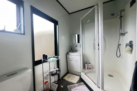 Photo of property in 3/20a Lavery Place, Sunnynook, Auckland, 0632