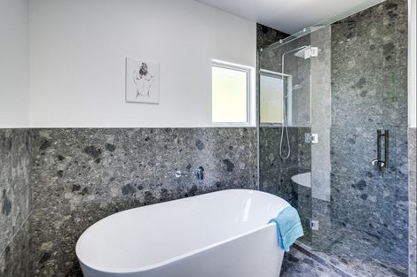 Photo of property in 142b Thompson Road, Bluff Hill, Napier, 4110