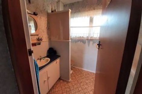 Photo of property in 10 Cardiff Street, Pukekohe, 2120