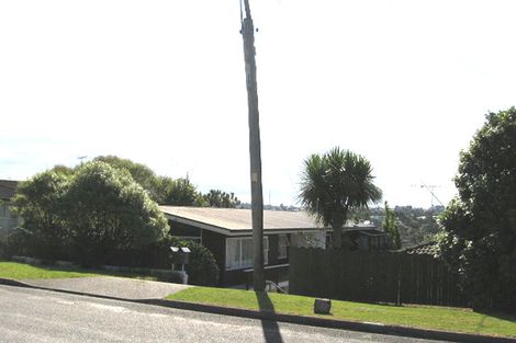 Photo of property in 2/43 Arran Road, Browns Bay, Auckland, 0630