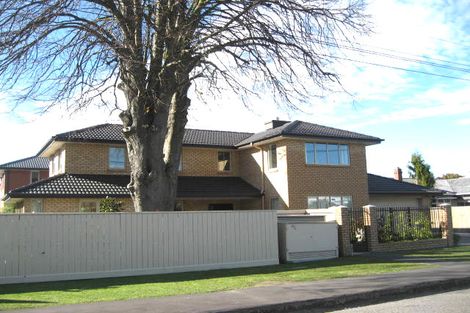 Photo of property in 98 Bryndwr Road, Bryndwr, Christchurch, 8052