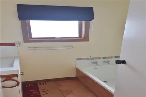 Photo of property in 12 Sheffield Place, Springvale, Whanganui, 4501