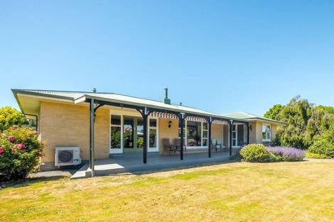 Photo of property in 10 Lowry Street, Waiau, 7332