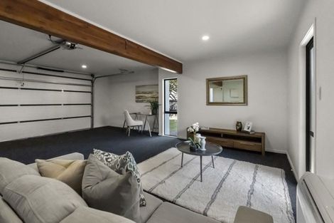 Photo of property in 2/94 Norwood Road, Bayswater, Auckland, 0622