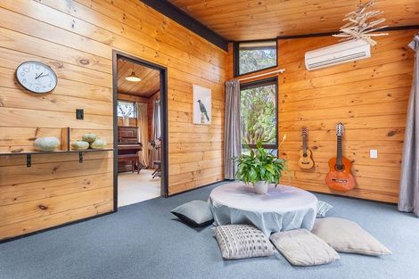 Photo of property in 16 Lupin Road, Otaki, 5512