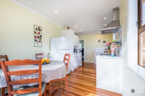 Photo of property in 15 Fleet Street, Naenae, Lower Hutt, 5011