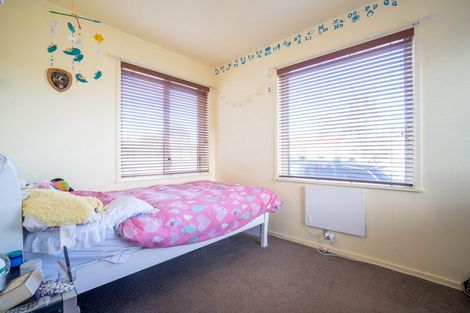 Photo of property in 1 Tyndall Street, Palmerston North, 4414