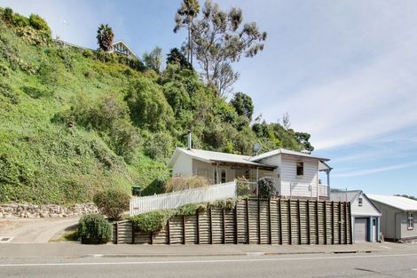 Photo of property in 124a Shakespeare Road, Bluff Hill, Napier, 4110