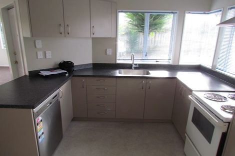 Photo of property in 3a Cadman Avenue, Waterview, Auckland, 1026