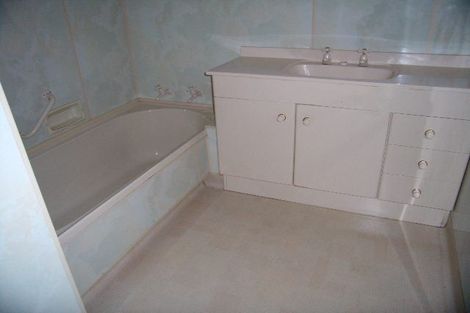 Photo of property in 60a Tipahi Street, Nelson South, Nelson, 7010