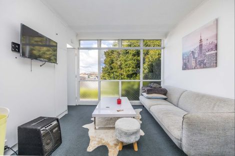 Photo of property in 67 St Vincent Avenue, Remuera, Auckland, 1050