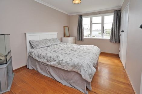 Photo of property in 12 Le Quesne Place, Fairfield, Hamilton, 3214