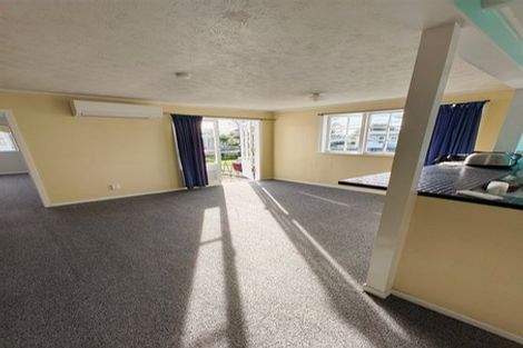 Photo of property in 36 Kamara Road, Glen Eden, Auckland, 0602