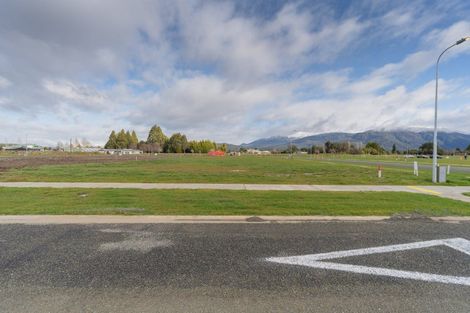 Photo of property in 15 Marakura Drive, Te Anau, 9600