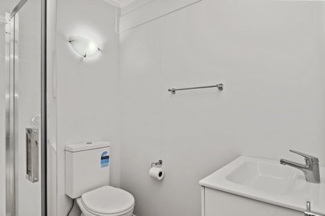 Photo of property in 18 Athenree Road, Athenree, Katikati, 3177