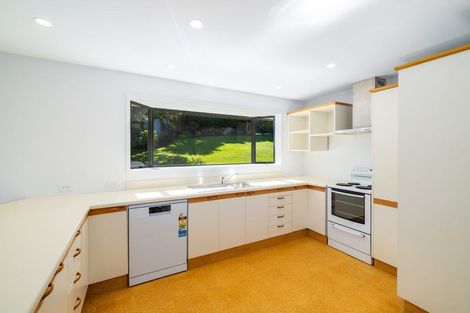 Photo of property in 6 Kaikomako Place, Cass Bay, Lyttelton, 8082