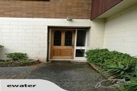 Photo of property in 63 Lynden Avenue, Hillcrest, Auckland, 0627