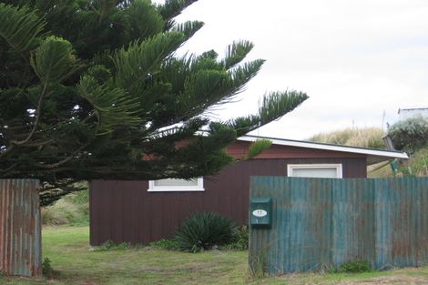 Photo of property in 17 Mack Street, Foxton Beach, Foxton, 4815