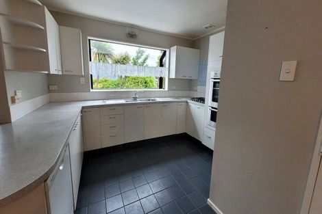 Photo of property in 10 Gainsborough Grove, Belmont, Lower Hutt, 5010