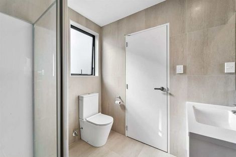 Photo of property in 16 Seafarer Crescent, Stanmore Bay, Whangaparaoa, 0932