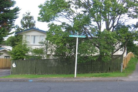 Photo of property in 30 Meilland Place, Glen Eden, Auckland, 0602
