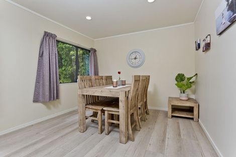 Photo of property in 79h Rangatira Road, Beach Haven, Auckland, 0626