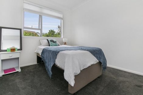 Photo of property in 52 Shakespear Road, Army Bay, Whangaparaoa, 0930