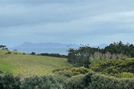 Photo of property in 8 Mount Pleasant Drive, Leigh, 0985