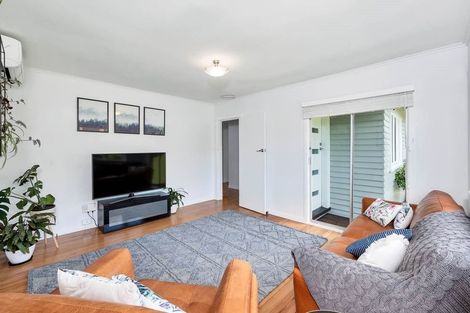Photo of property in 1/1 Newington Road, Henderson, Auckland, 0612