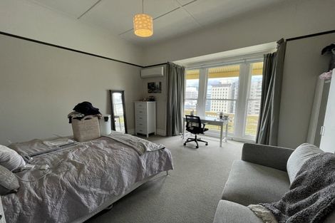 Photo of property in 1/18 Clifton Terrace, Kelburn, Wellington, 6012