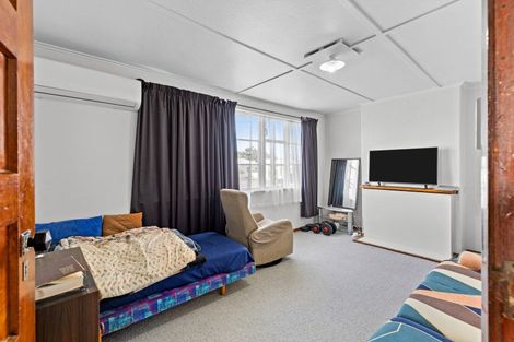 Photo of property in 52 Cuba Street, Marton, 4710