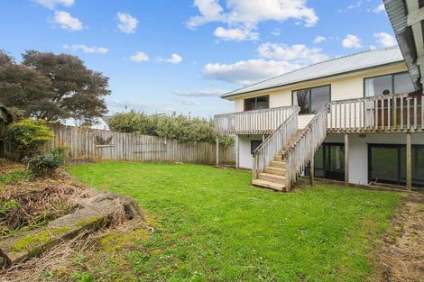 Photo of property in 33a Stevenson Road, Clarks Beach, 2122