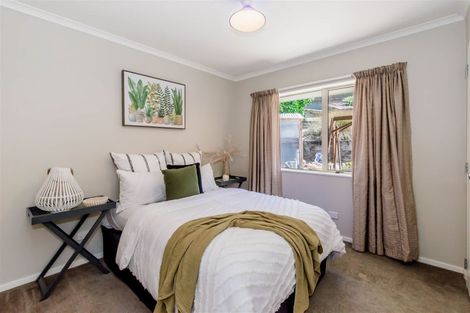 Photo of property in 14 Kennedy Place, Waikanae Beach, Waikanae, 5036