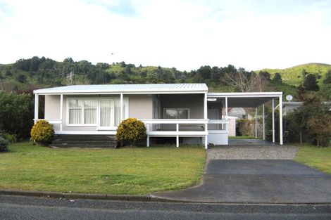 Photo of property in 5 Marina Terrace, Kinloch, Taupo, 3377