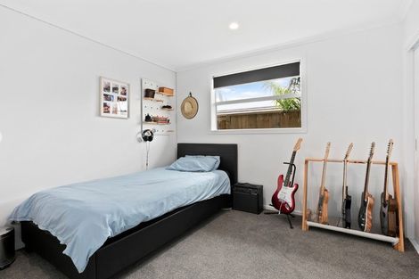 Photo of property in 22 Ballintoy Park Drive, Welcome Bay, Tauranga, 3175
