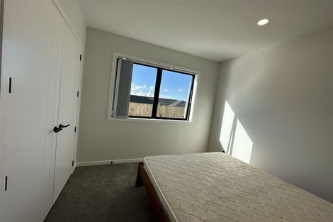 Photo of property in 3 Lumber Rise, Swanson, Auckland, 0614