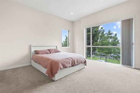 Photo of property in 24 Hakawai Avenue, Takanini, 2112