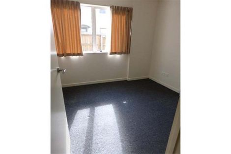 Photo of property in 4/30 Mathesons Road, Phillipstown, Christchurch, 8011