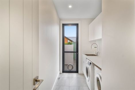 Photo of property in 2 Wallace Crescent, Prebbleton, 7604