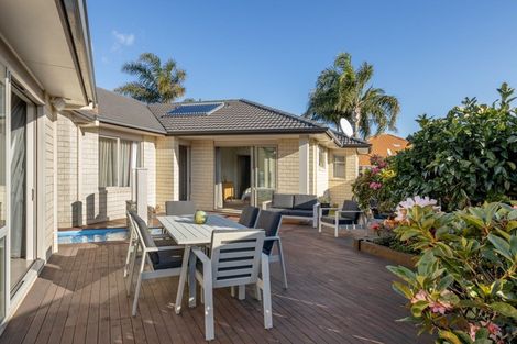 Photo of property in 92 Tuihana Drive, Papamoa Beach, Papamoa, 3118