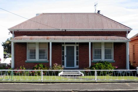 Photo of property in 15 Argyle Street, Whanganui, 4500