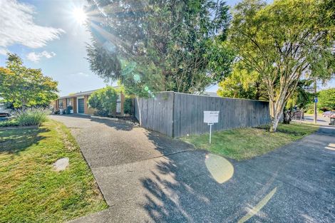 Photo of property in 1/21 Roband Crescent, Brown Owl, Upper Hutt, 5018