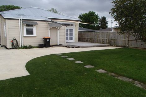 Photo of property in 11 Ada Street, Hokowhitu, Palmerston North, 4410