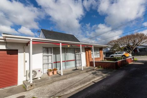 Photo of property in 4/14 Fuller Grove, Woburn, Lower Hutt, 5010