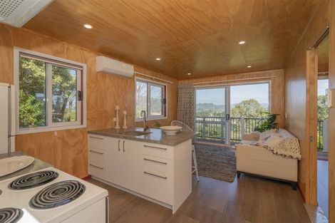 Photo of property in 185 Paku Drive, Tairua, 3508