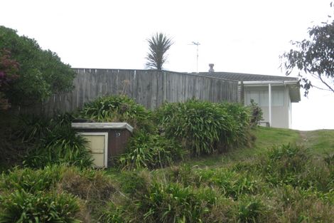 Photo of property in 17 Kent Street, Waitarere Beach, Levin, 5510