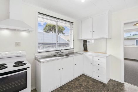 Photo of property in 3/12 Poplar Grove, Ebdentown, Upper Hutt, 5018